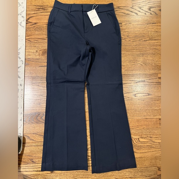 The Bi-Stretch Flare Pant - Everlane - Picture 6 of 10